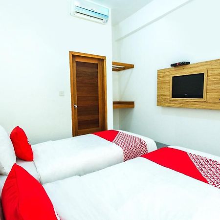 Oyo 2408 Bc Inn Mangsit Exterior foto
